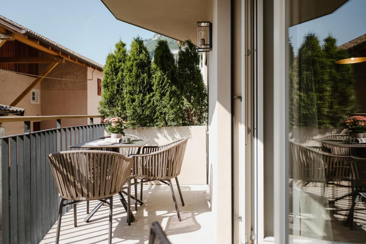 Ansitz Am Eck By Hotel Pernhof Termeno Bagian luar foto